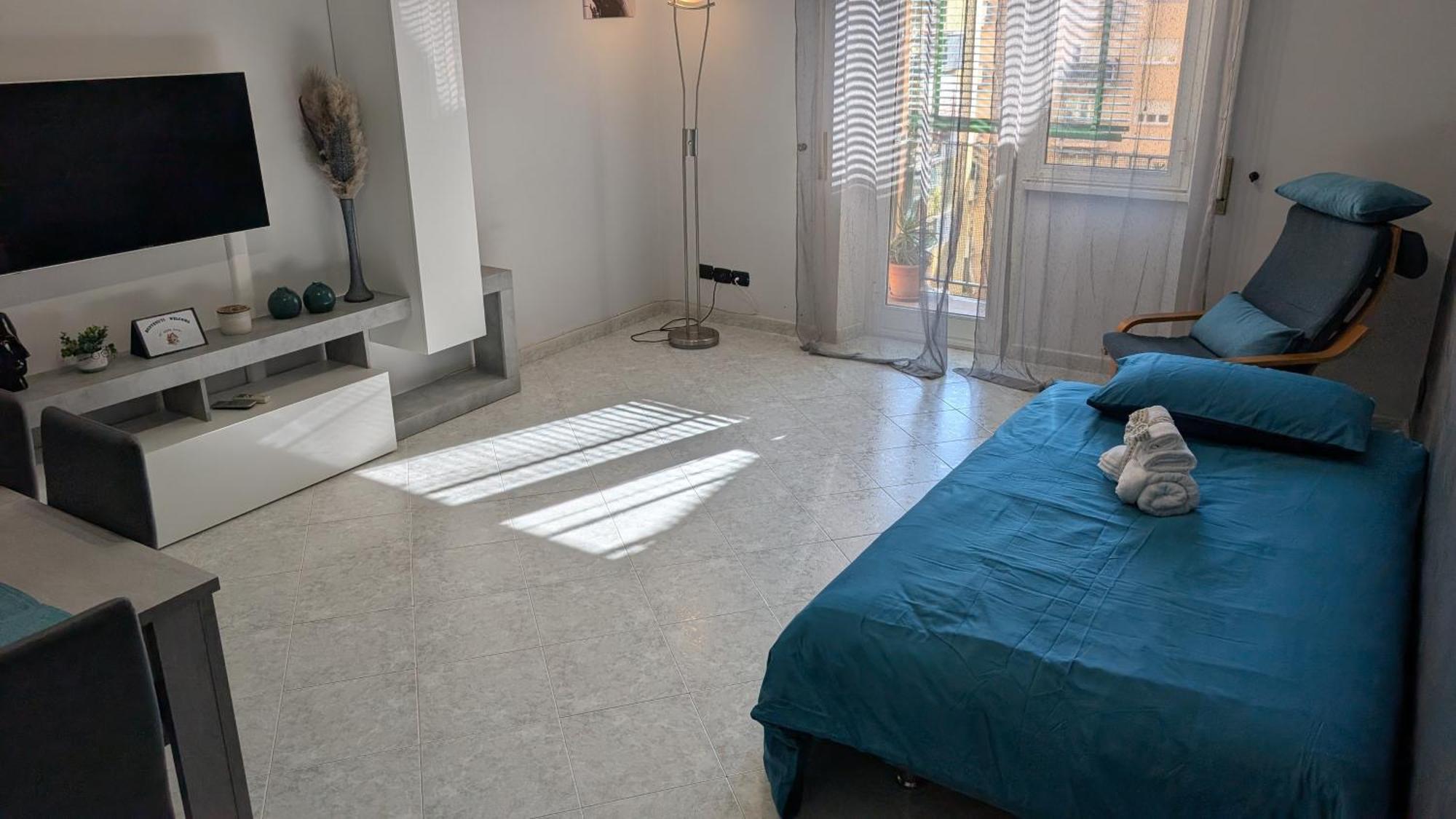 Apartment At Eria's House - 100 M Metro A Subaugusta Rome