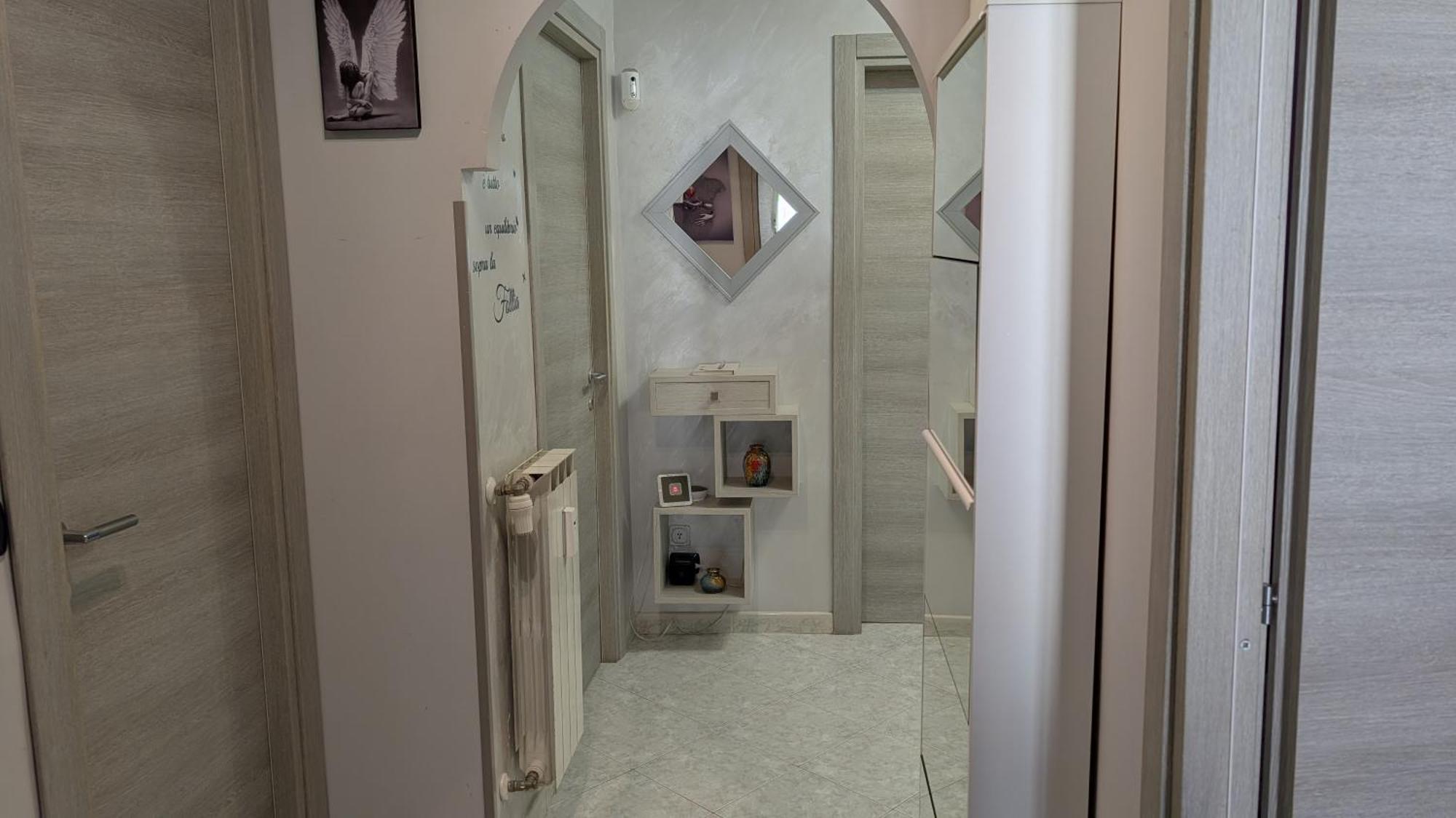 Apartment At Eria's House - 100 M Metro A Subaugusta